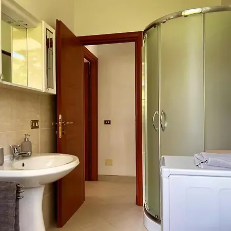 Ad Un Passo Dal - Giardino Privato E Relax Daire Dervio